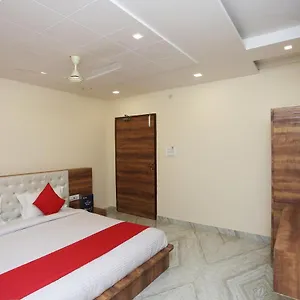 Hotel Oyo Flagship 22216 Sai Palace, Varanasi