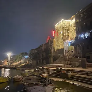 Hotel Sita Palace On Heritage Ghats Of Benaras, Varanasi