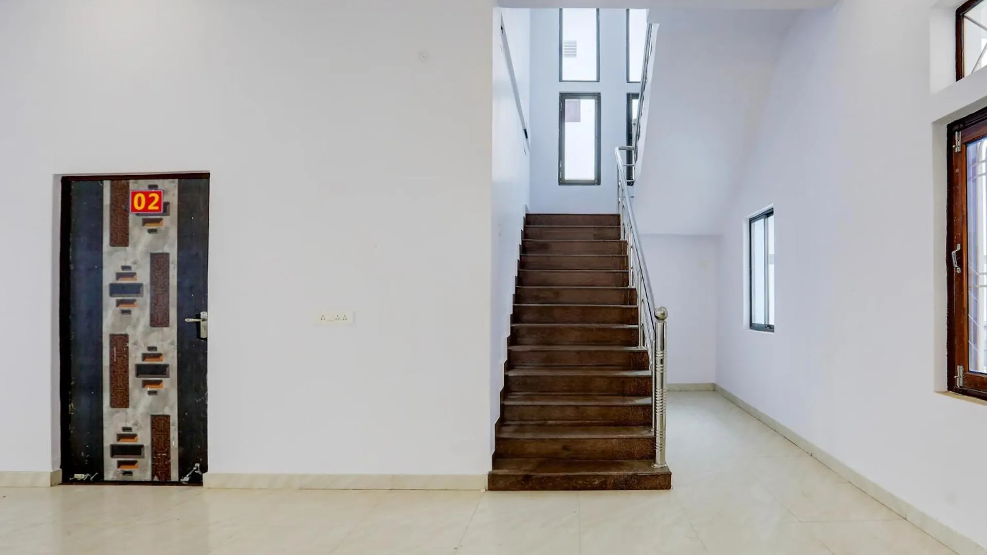 Hotel O Harsh Palace Guest House Varanasi